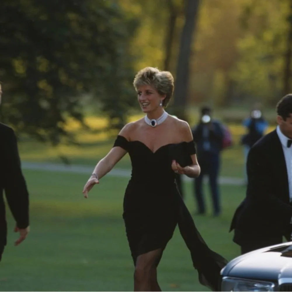 GOTHIC. GALLERY SERPENTINE. Bustles Skirt in Black. Victorian Fashion 18th - Picture 5 of 10